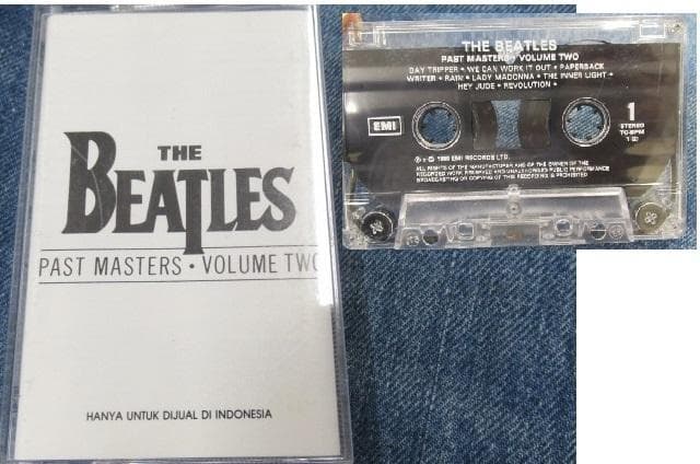 THE　BEATLES　パスト・マスターズ・VOLUM TWOカセットテープ