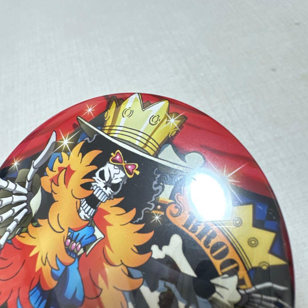 ワンピースタワートンガリ缶バッジ ブルック2種&4周年ステッカー他ブルックセット