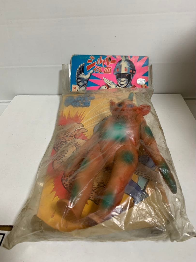 ⚠️未使用デッドストック　シルバー仮面　チグリス星人　ソフビ　当時物　スタンダード