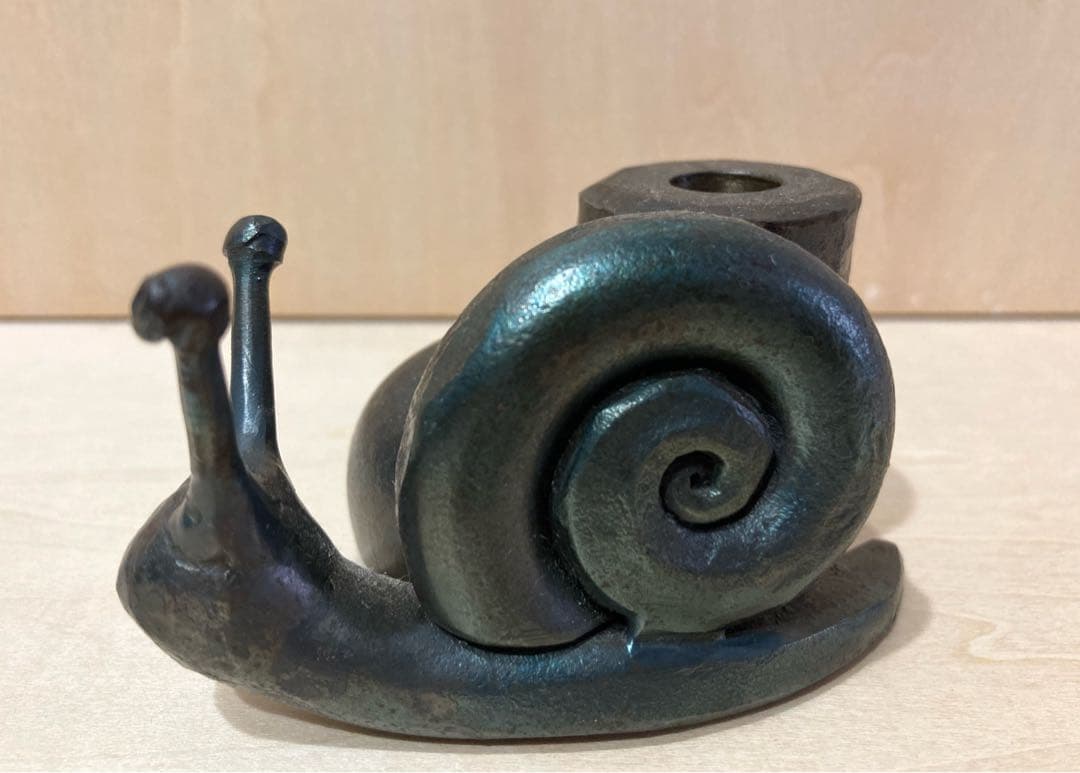 作者不詳 ●鉄のカタツムリのお洒落なペン立て●