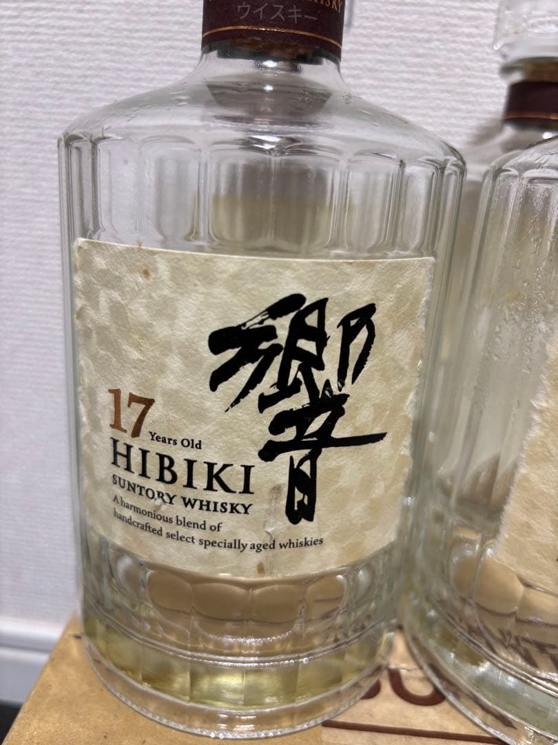 空瓶 響 17年 ウイスキー 700ml 12本セット 傷あり