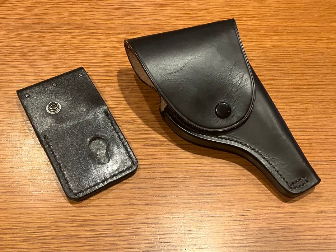 調整板付きホルスター　警察グッズ