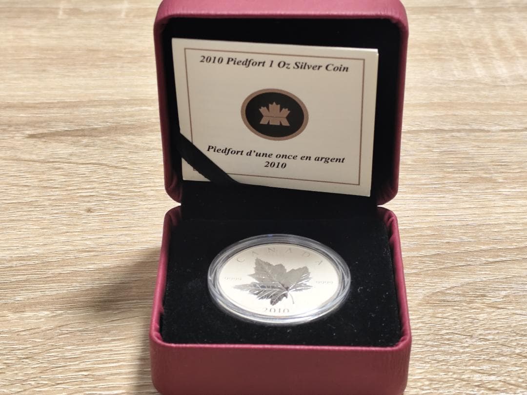 2010 カナダ メイプルリーフ 銀貨 5ドル 純銀 初代ピエフォー 限定発行