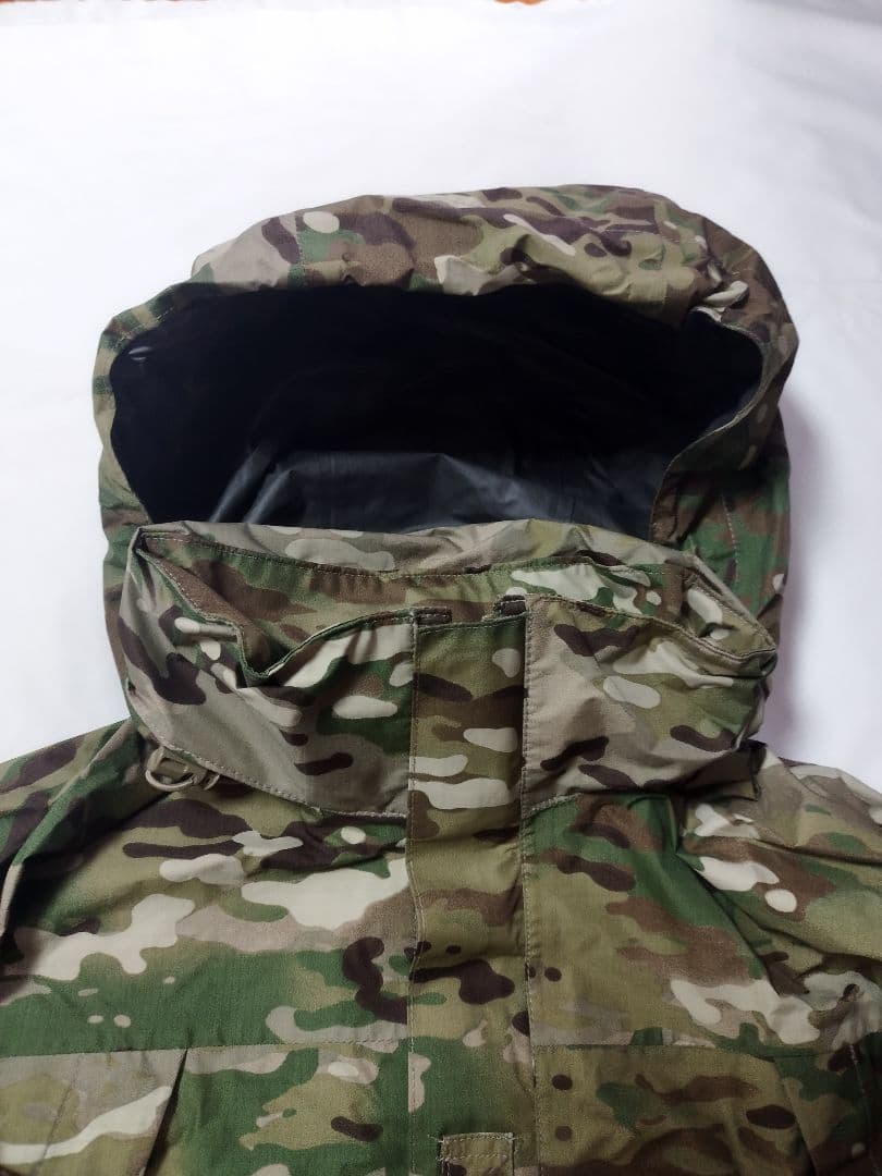 (4972)米軍実物ECWCS.GENⅢ．レイヤー6ゴアテックスOCPジャケット