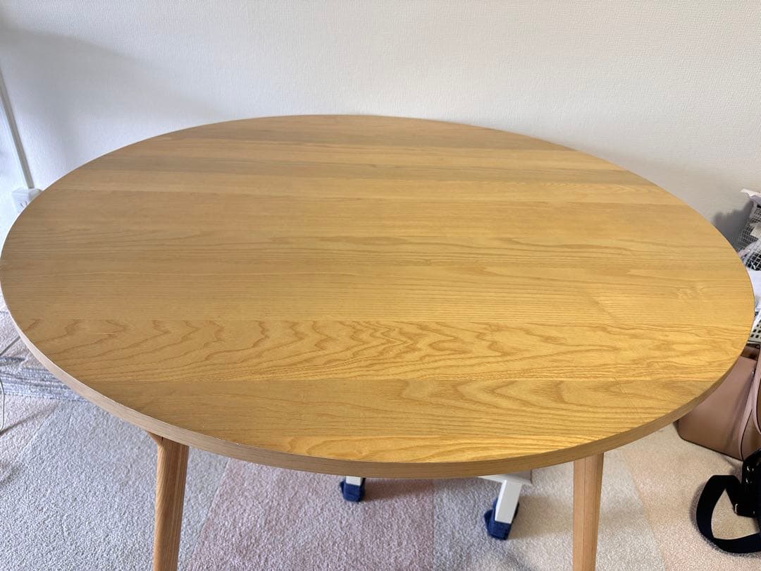 大田　丸型テーブル