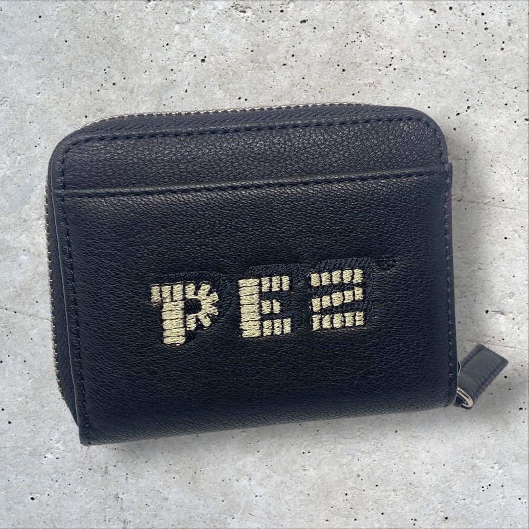 未使用 PEZ perche ear コラボジャバラ二つ折り財布 ブラック イア