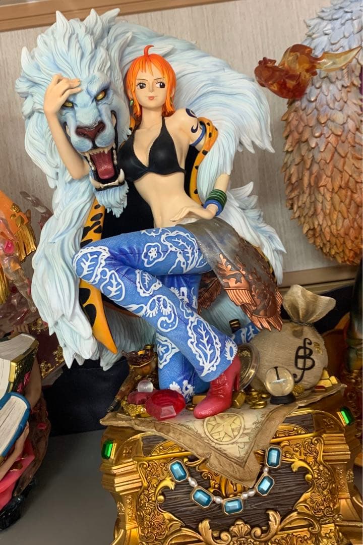 ワンピース ナミ　ログコレクション 大型スタチューシリーズ