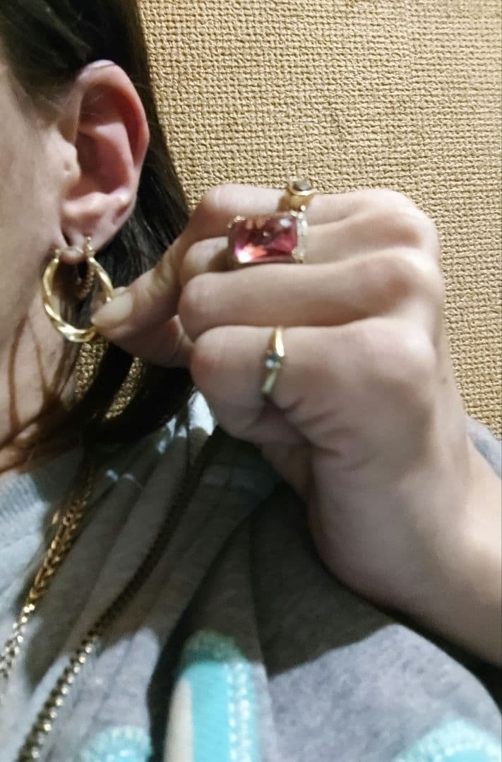 短期間出品！最終値下げ！K10イエローゴールド　10K フープピアス