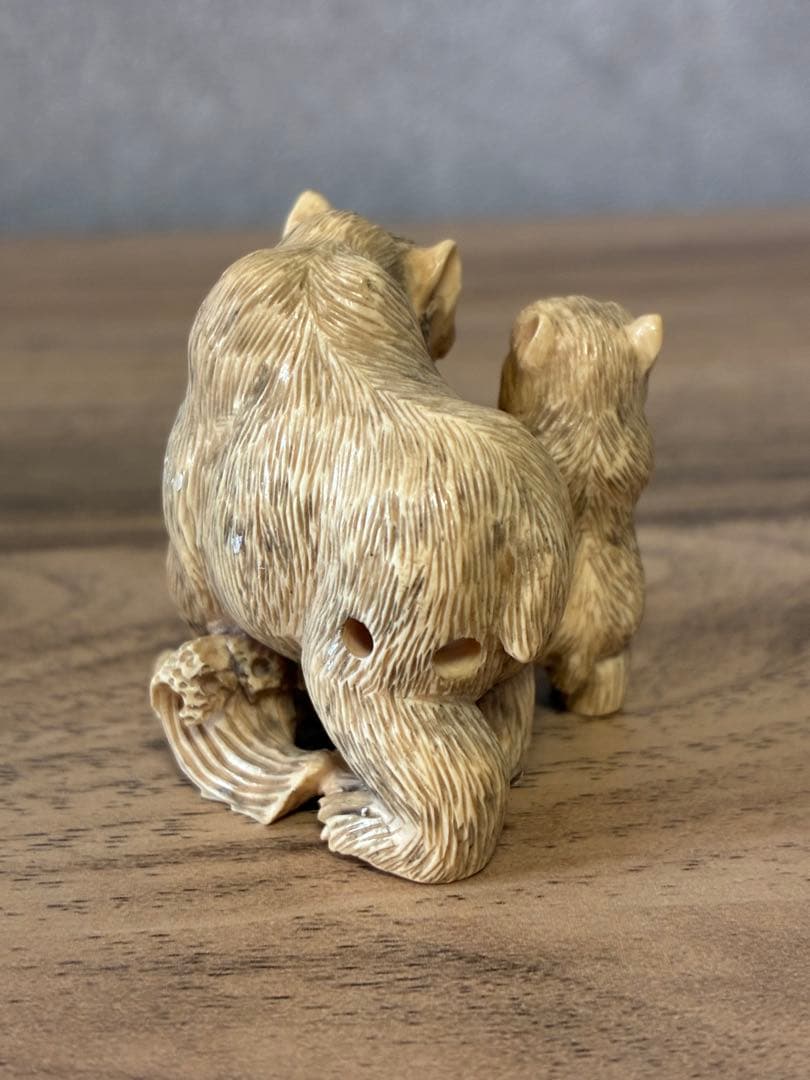 熊の親子　根付け