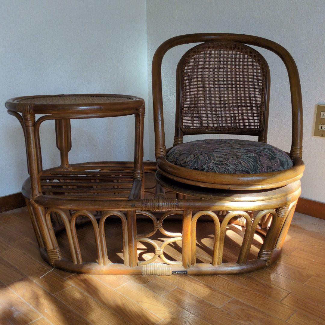 ★最終値下げ 超特価セール★昭和の珍品★コイズミ製 ラタン 回転椅子付きテーブル