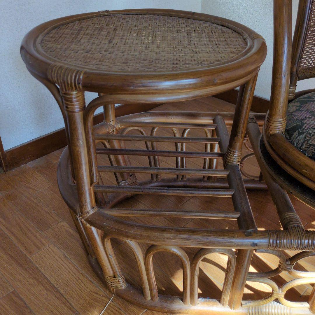 ★最終値下げ 超特価セール★昭和の珍品★コイズミ製 ラタン 回転椅子付きテーブル