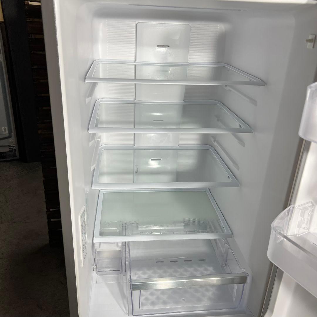 G127\" HITACHI 冷蔵庫 R-V32KV(N) 2019年製