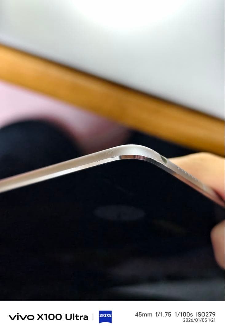 S*y様 Apple iPad Pro 9.7インチ スペースグレイ 128GB