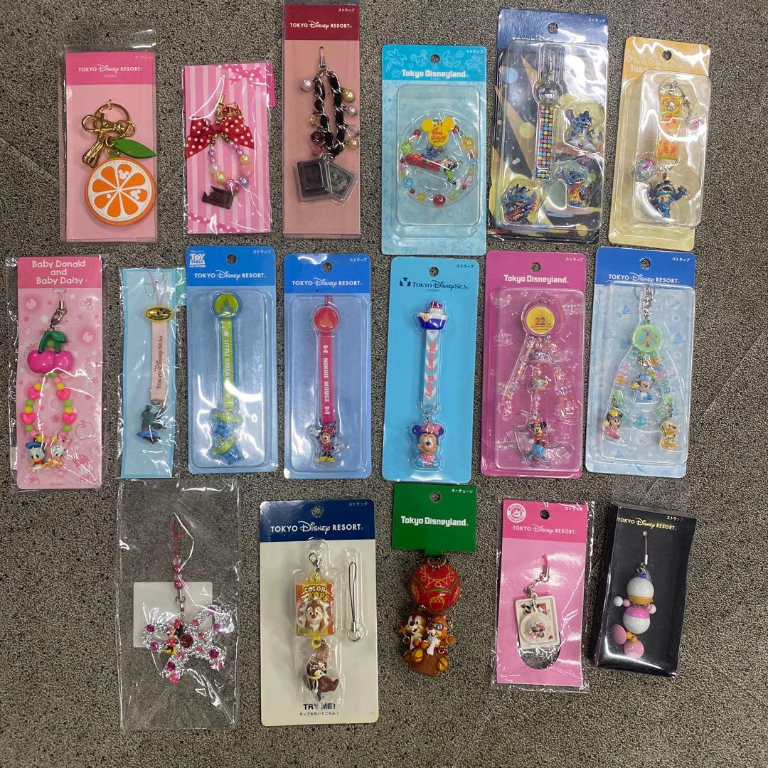 ディズニーキャラクターグッズセット まとめ売り　約70点　ディズニーリゾート