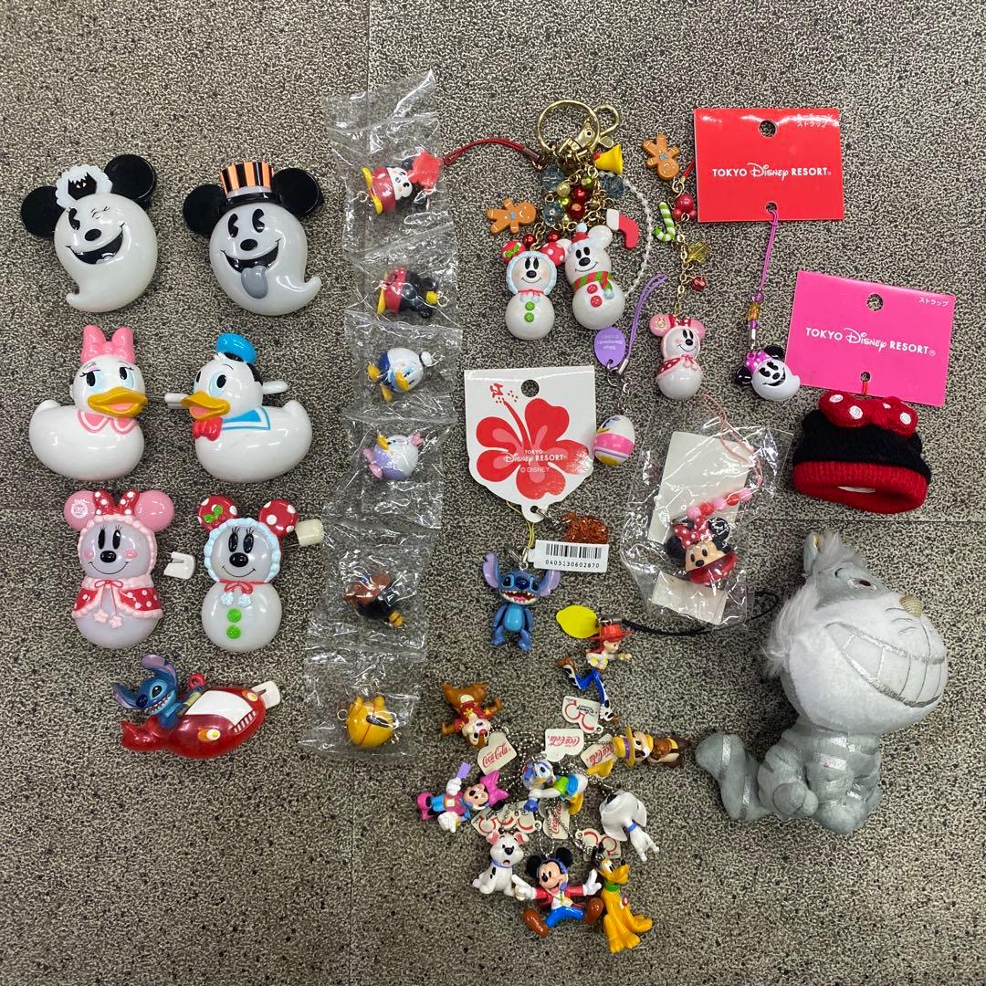 ディズニーキャラクターグッズセット まとめ売り　約70点　ディズニーリゾート