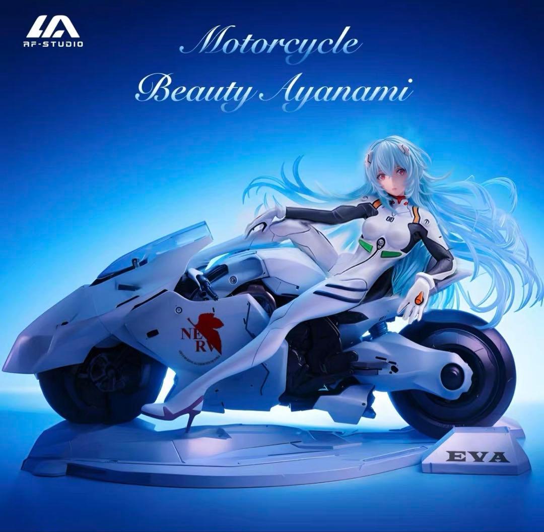 綾波レイ　フィギュア　エヴァンゲリオン