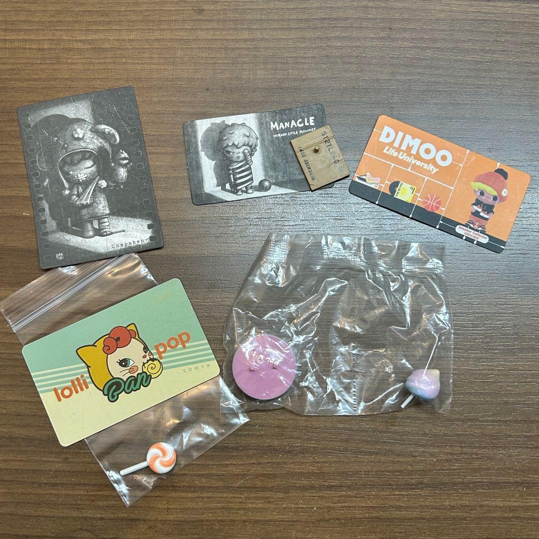 POP MART SKULLPANDA Molly DIMOO フィギュアセット