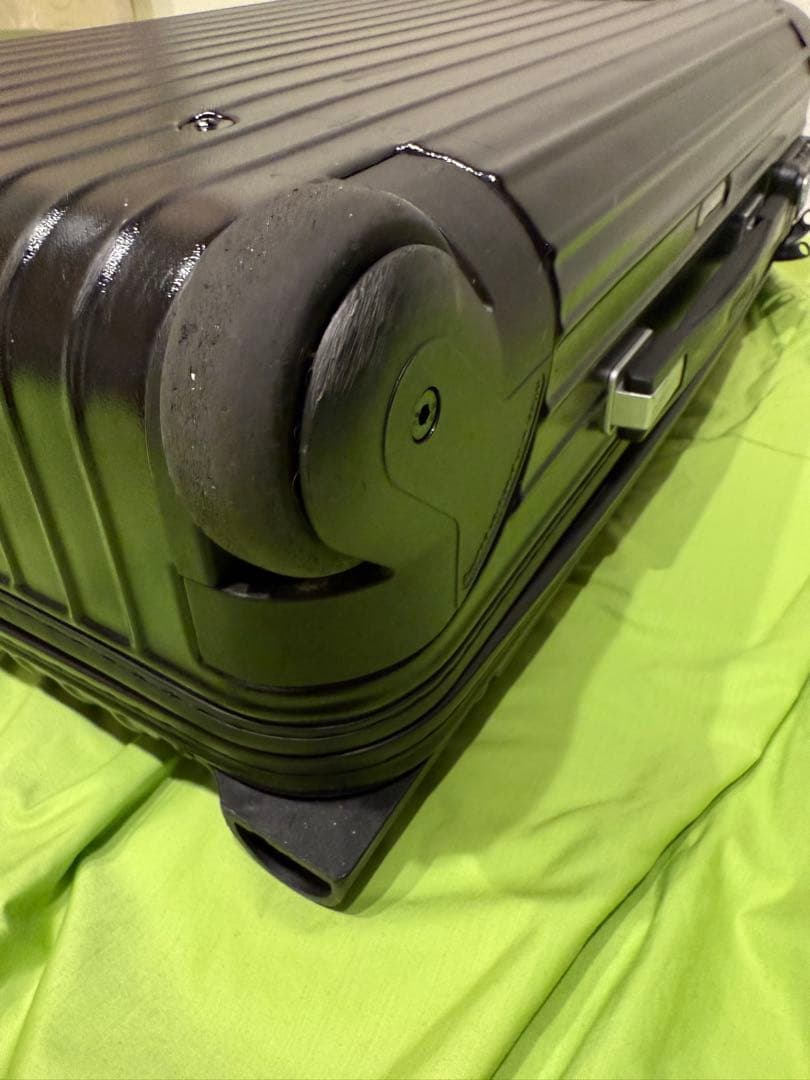 廃盤　RIMOWA/リモワ　ルフトハンザ２輪35Lマットブラック