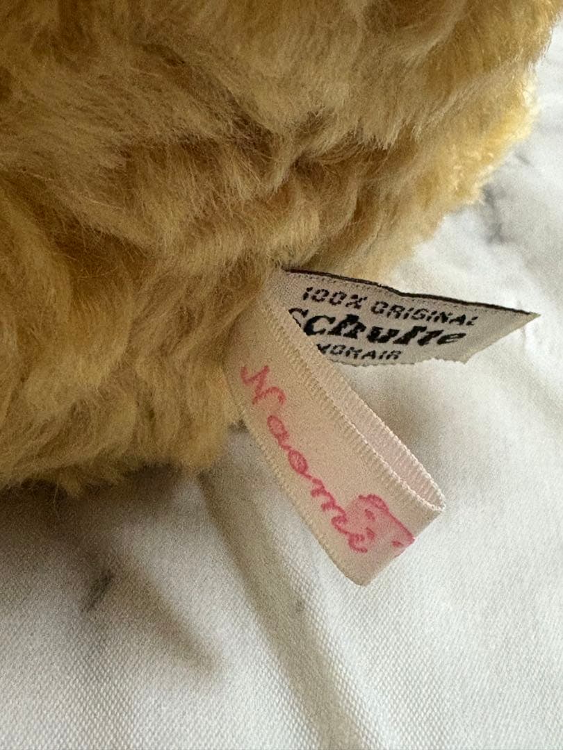 シュタイフシュルテ社 ナオミベア リボン　くま