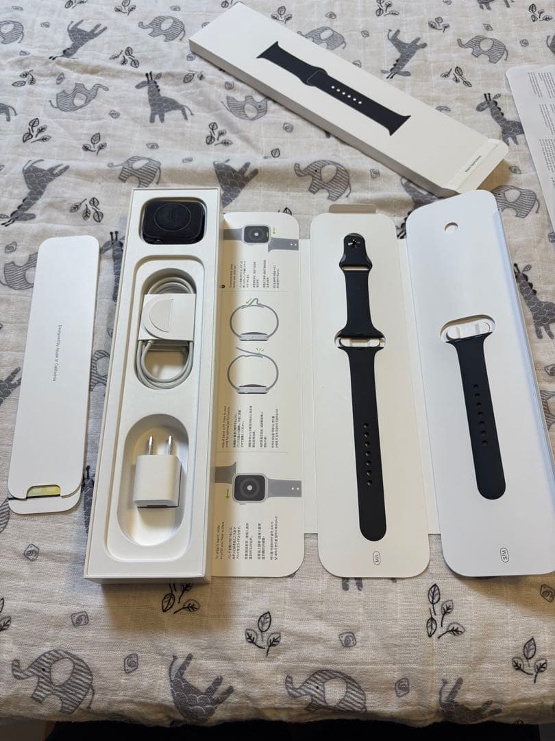 iPhone 13 mini 128GB ＆ Apple Watch S5