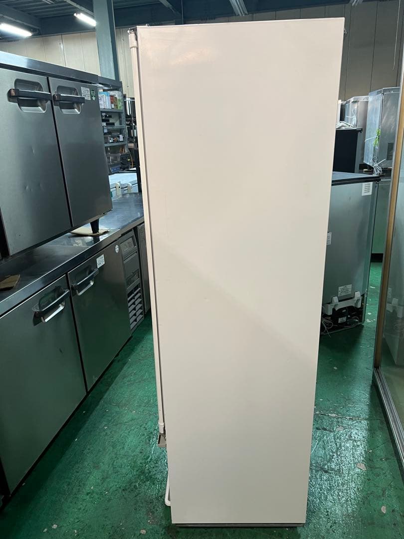 2014年 Panasonic冷蔵ショーケース 142L