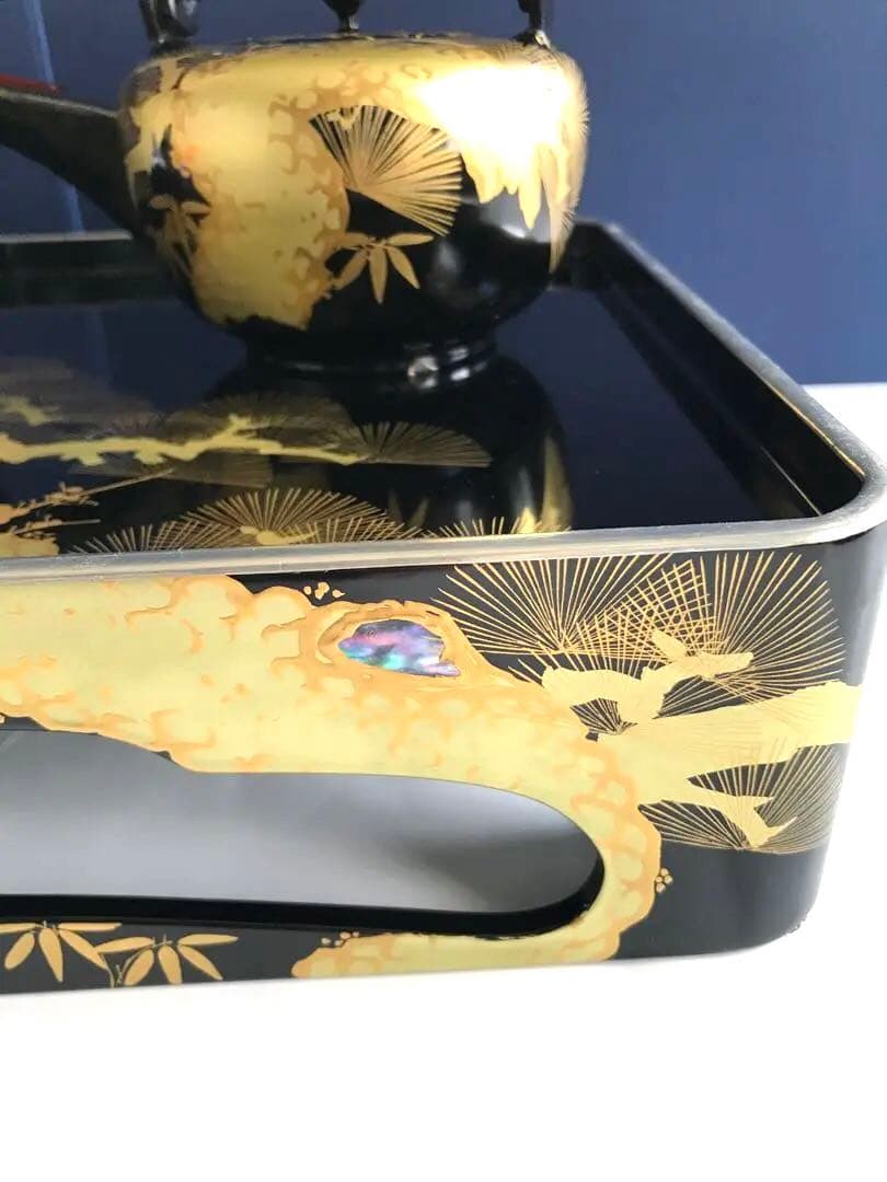 お屠蘇器 銀渕付 黒四つ揃　本松クリ足　松竹梅 金蒔絵 螺鈿 木製漆塗　豪華