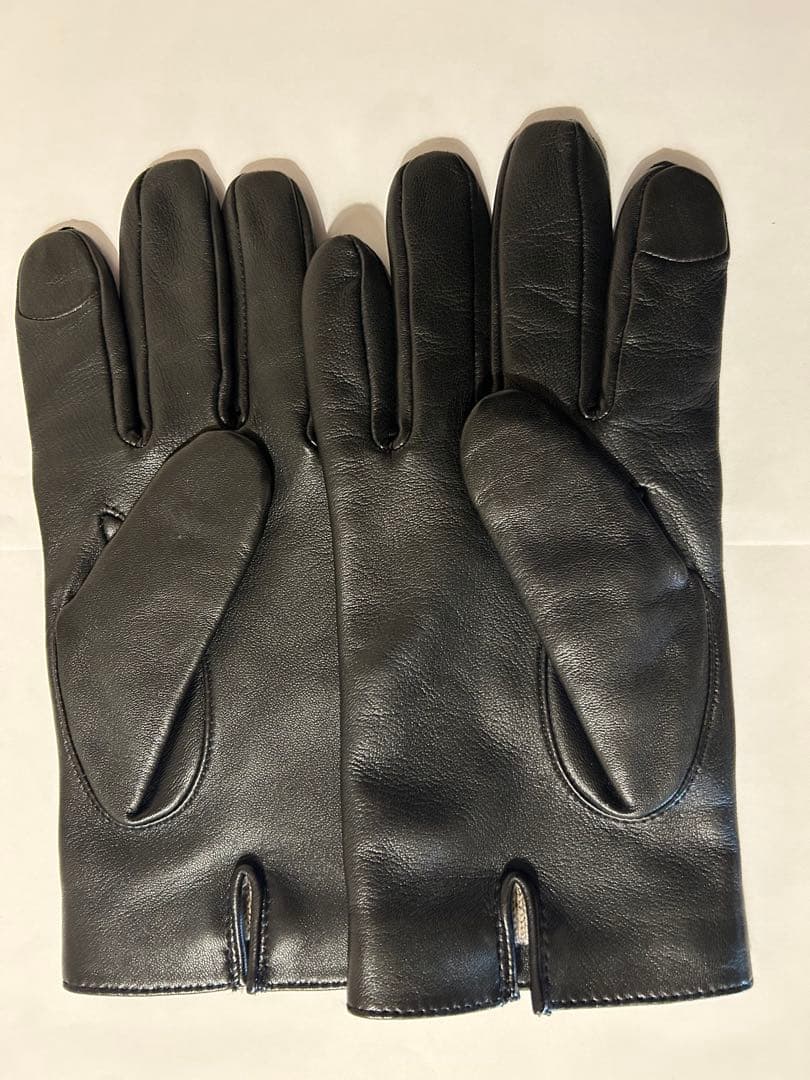 【COACH】 黒 レザー手袋　サイズM スマホ対応