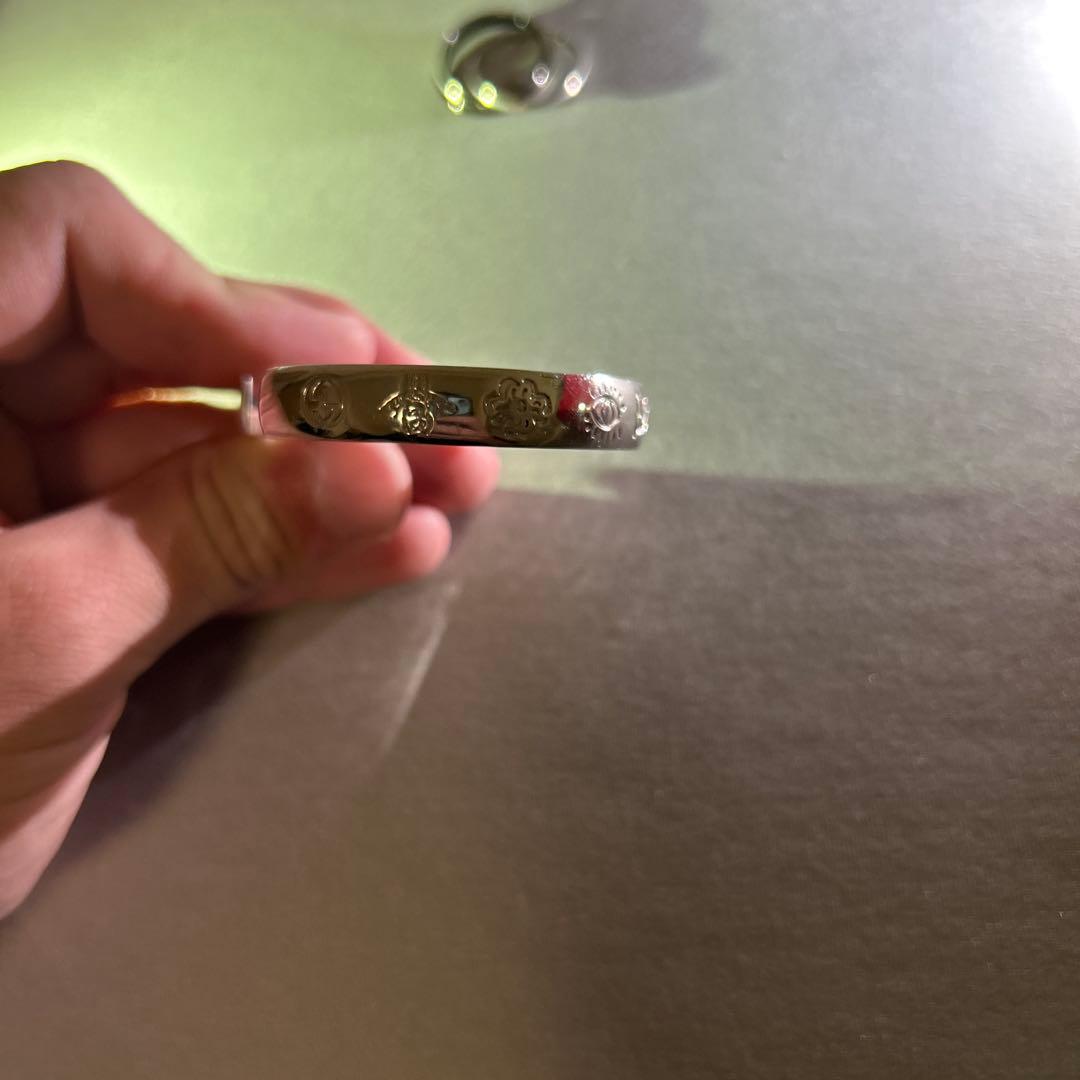 美品GUCCI ブラインドフォーラブ　ブレスレット　バングル