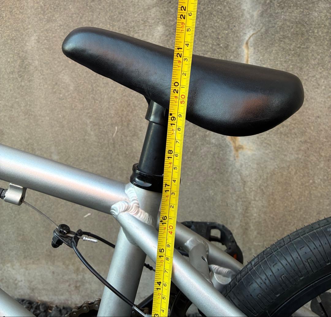 ARES STN BMX 自転車 シルバー・ブラック 16インチ