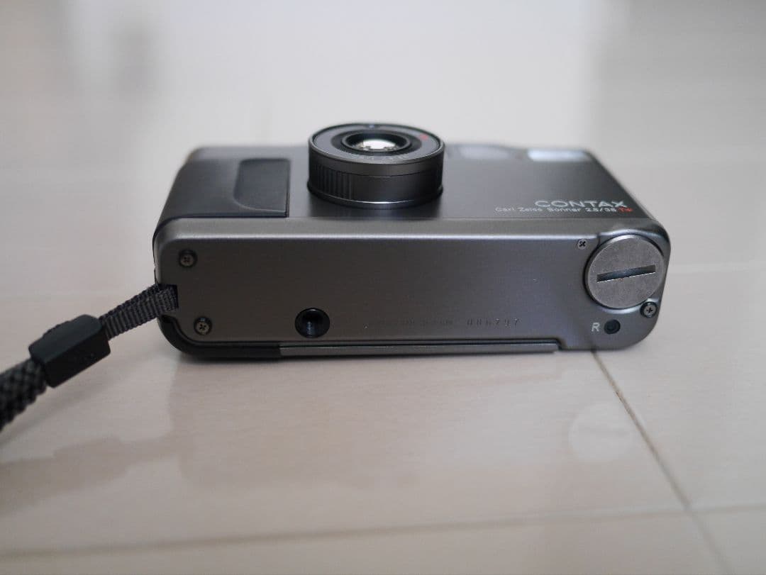 CONTAX T2 コンパクトフィルムカメラ（完動品）