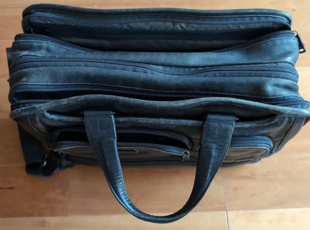 TUMI エクスパンダブルオーガナイザーラップトップブリーフ　オールレザー黒