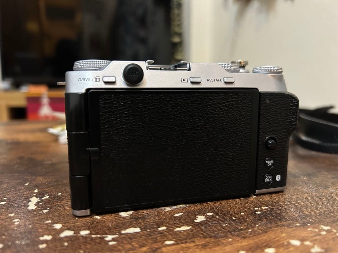 【保証書付き】Fujifilm X-M5 ミラーレス一眼 本体　レンズ付き