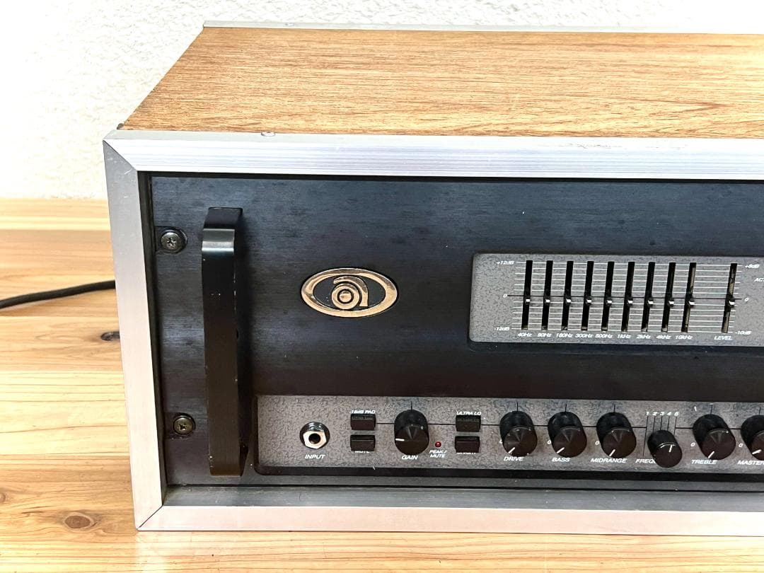 Ampeg SVT-2 PRO ベース用アンプ 通電確認のみ