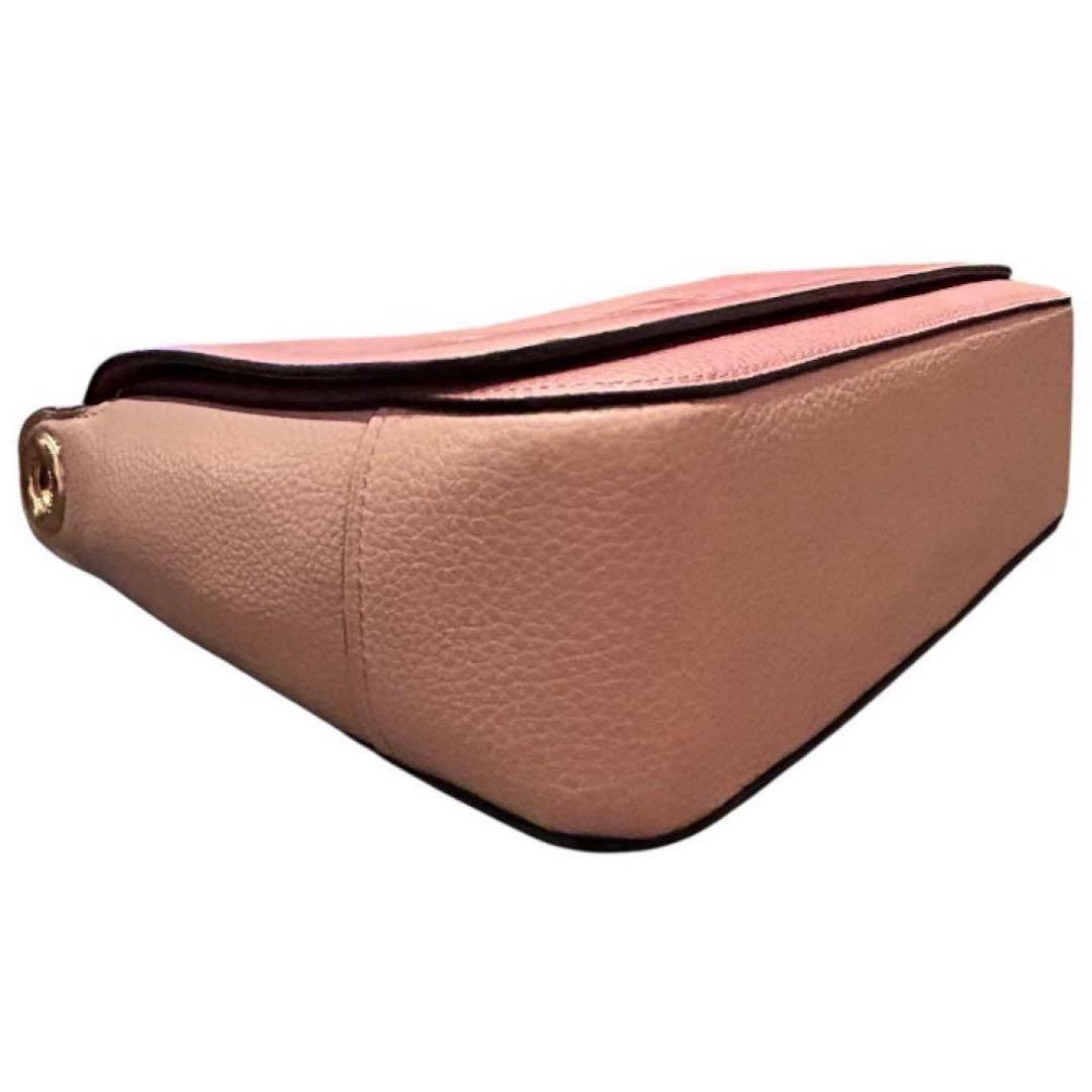 Seiko様 極美品✨コーチ ショルダーバッグ ピンク レザー 4521収納抜群