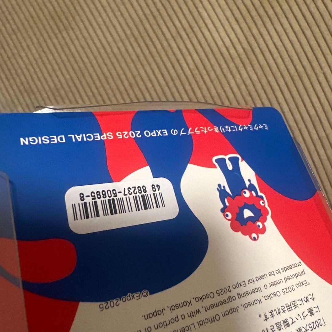 LABUBUMYAKU-MYAKUストラップ付きフィギュアラブブミャクミャク万博