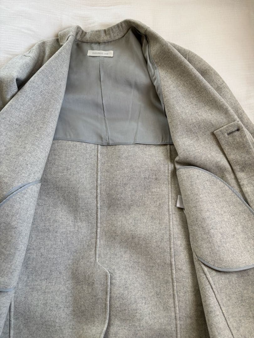 R。GALERIE VIEライトメルトン チェスターコート