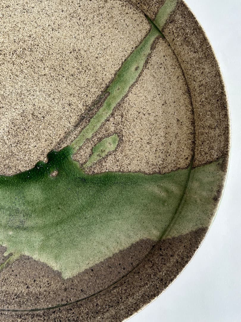灰釉大皿　(竹内公明作) 直径 46cm