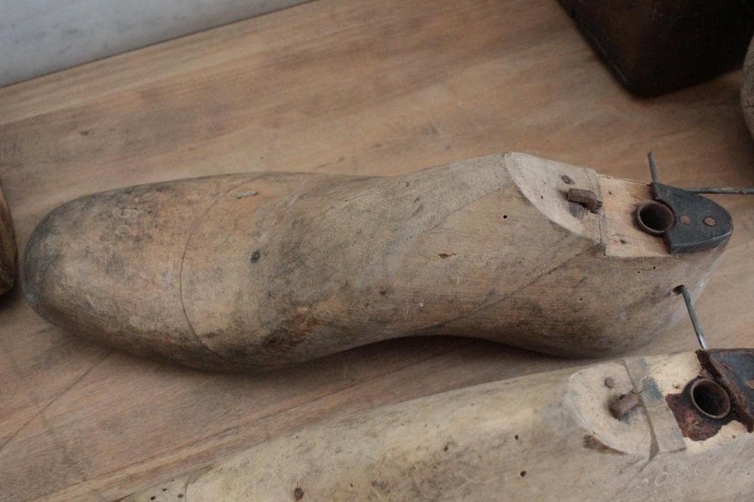 【C】フランスアンティーク木製シューモールド