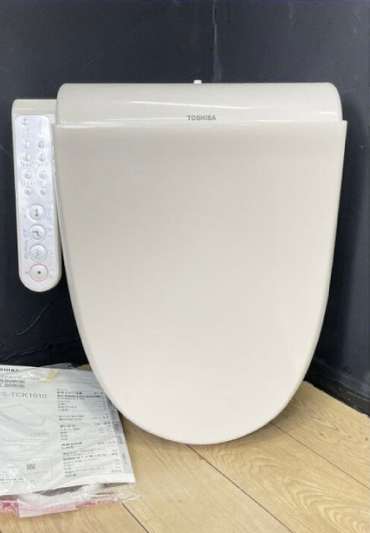 TOSHIBA 温水洗浄便座 scs-tck1010