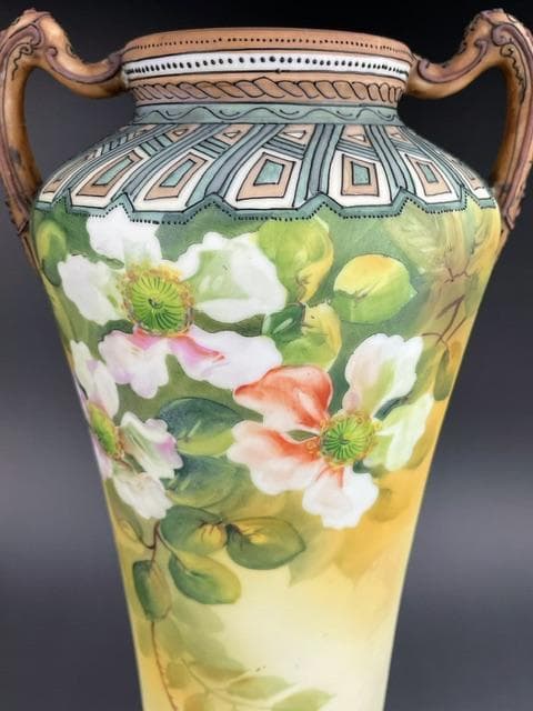 【超大型・訳アリ】オールドノリタケ 約３１．５㎝　花紋盛上げ花瓶 クレマチス