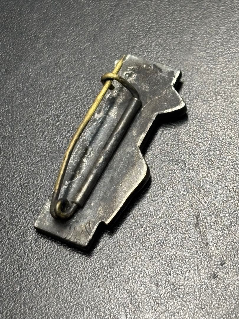 【純銀】旧制天王寺中学 校章入り射撃純銀賞 しょうき 章記バッジ 鷲モチーフ