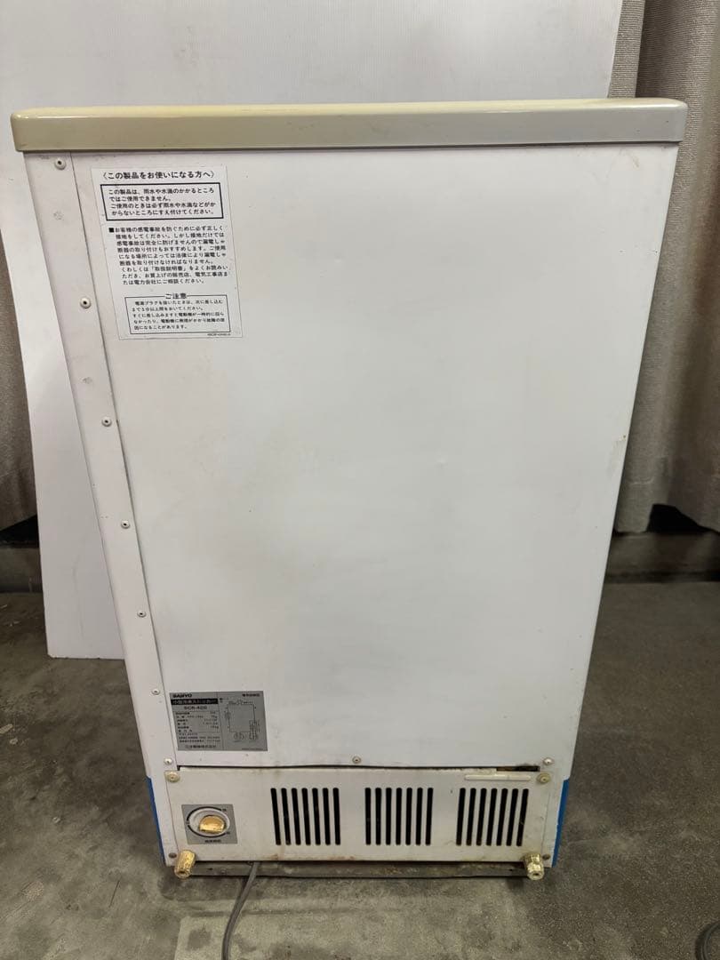 【‼️シャミ‼️】小型冷凍ストッカー　SCR-42G 業務用サンヨー