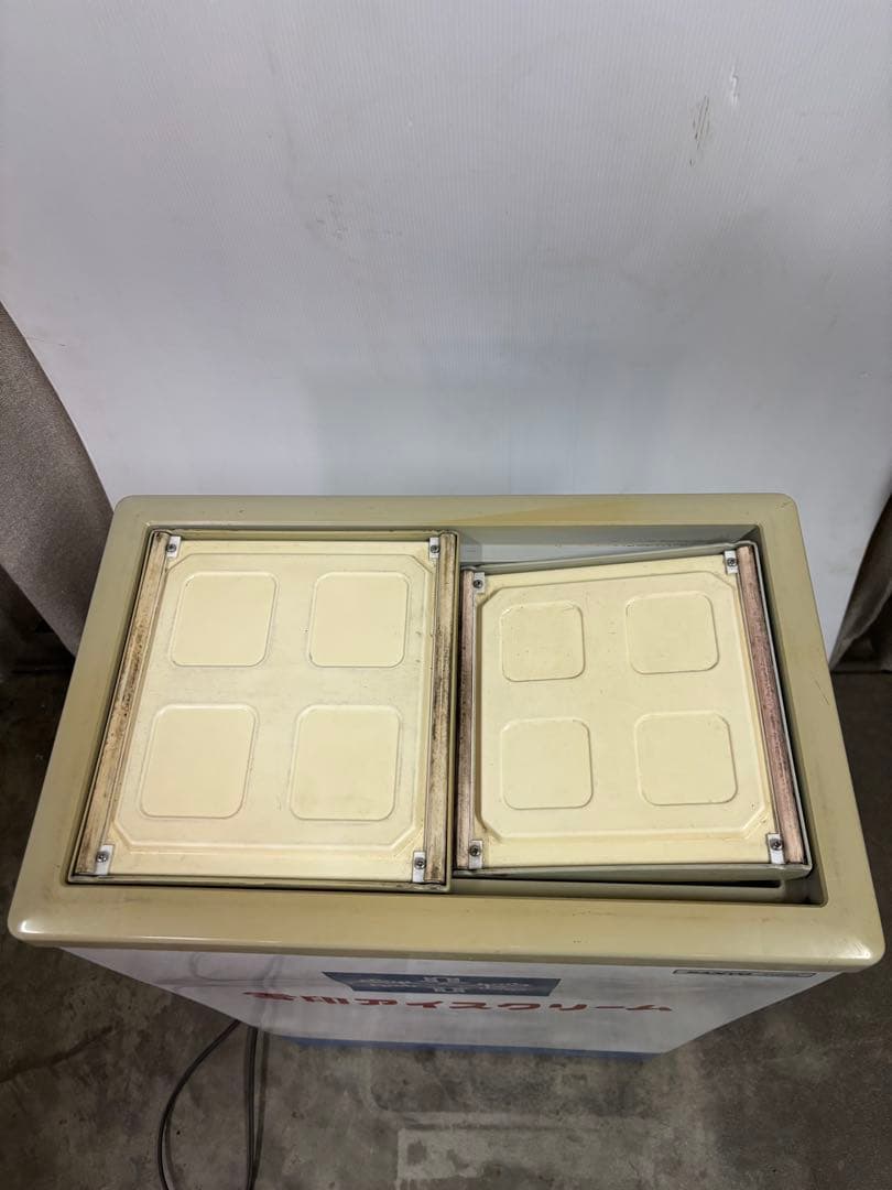 【‼️シャミ‼️】小型冷凍ストッカー　SCR-42G 業務用サンヨー