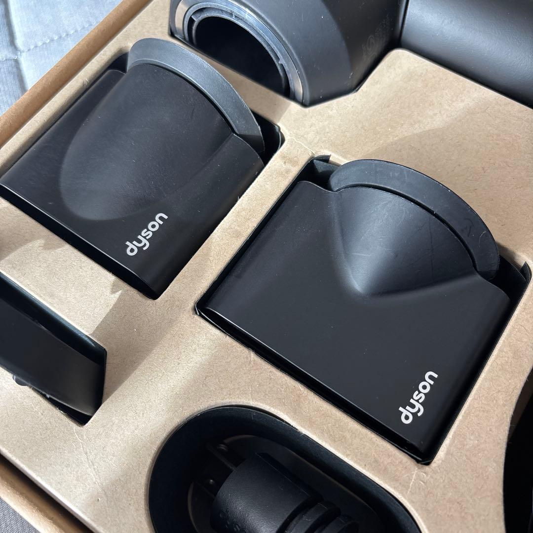 ダイソン スーパソニックアイオニック ドライヤー