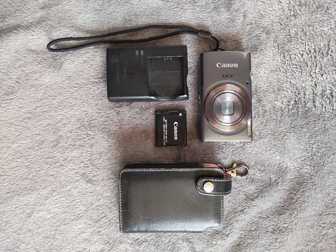 Canon キャノン IXY 160 イクシー　デジタルカメラ