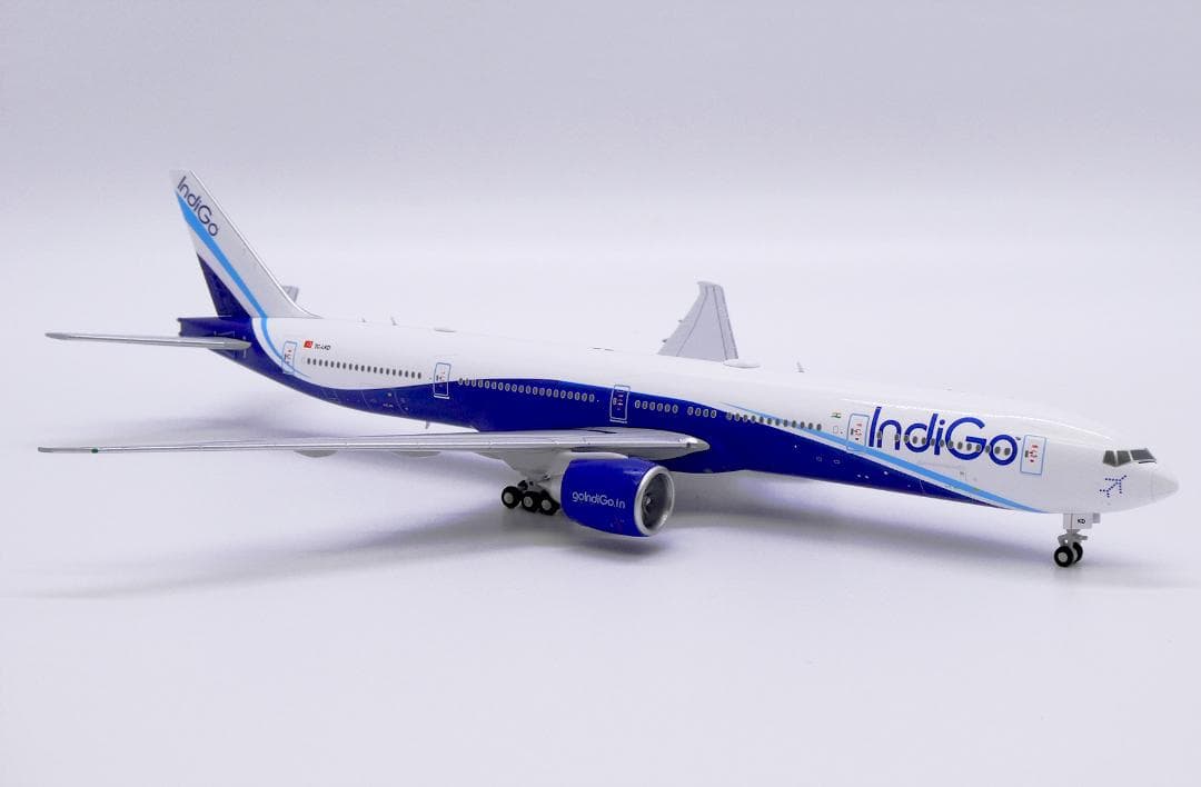 インディゴ 777-300ER TC-LKD 1/400