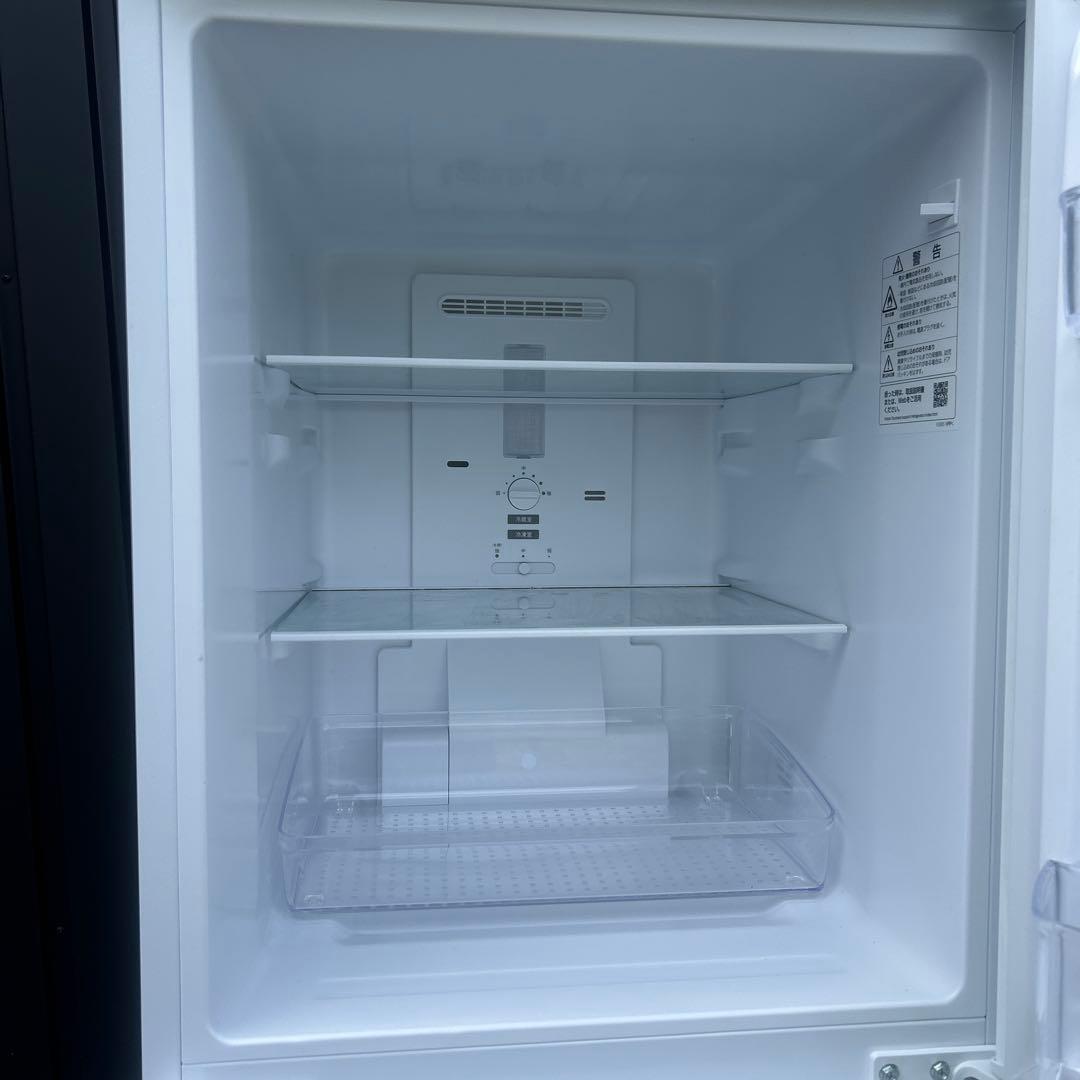 SHARP ノンフロン冷蔵庫 SJ-15E8-KW 152L