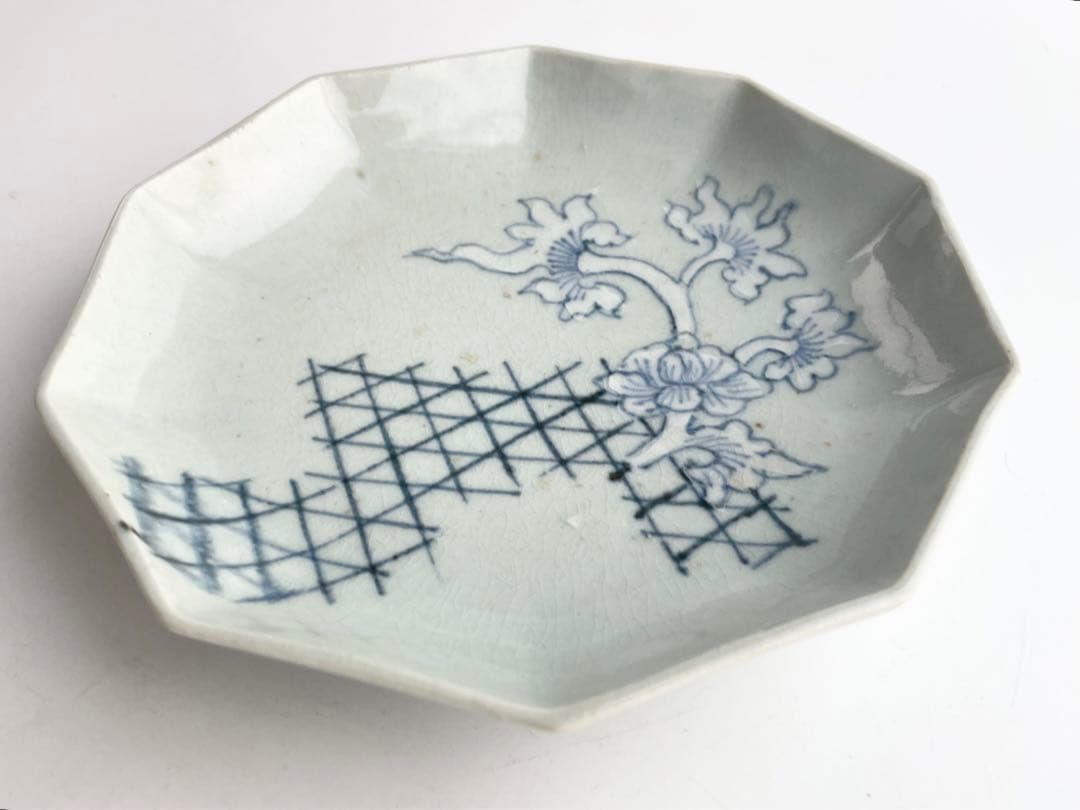 骨董　アンティーク　古伊万里　青磁染付　檜垣　花文様　十角皿　六寸皿