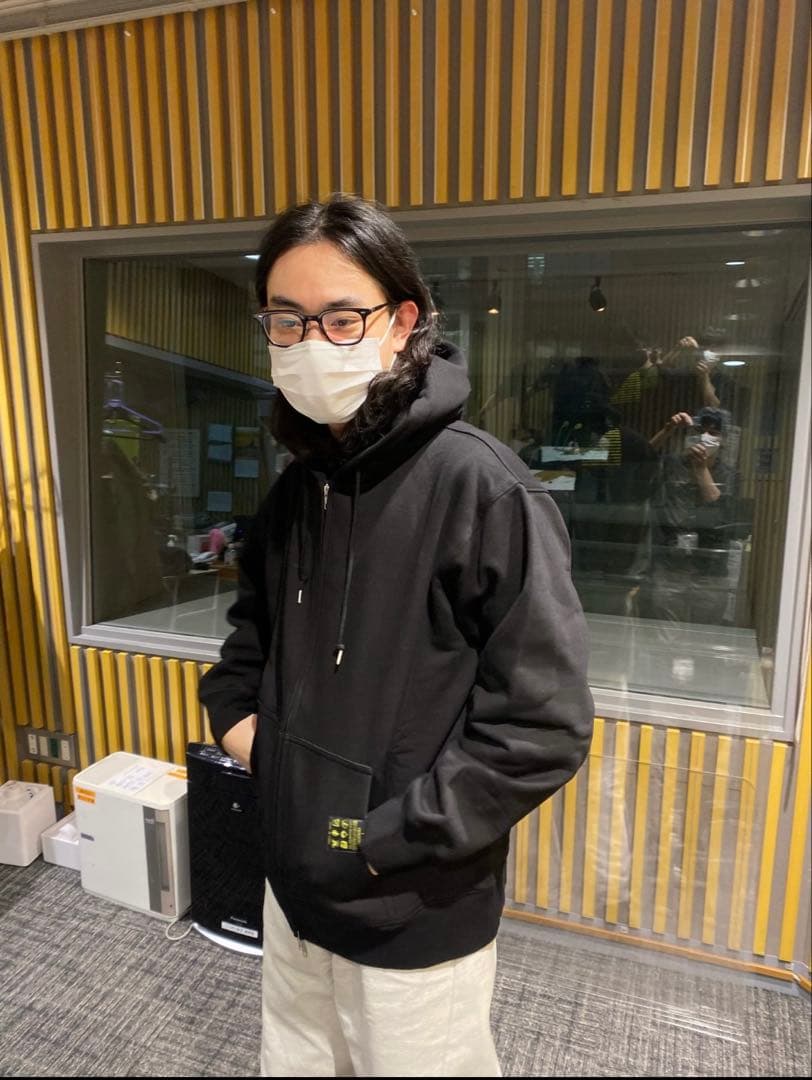 【新品未使用】菅田将暉　オールナイトニッポン　オフィシャルパーカー黒　サイズXL