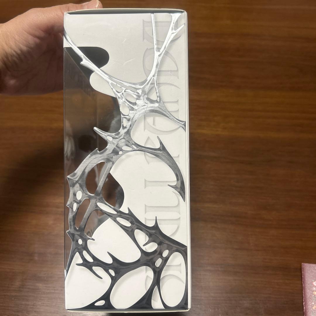 スカルパンダ XG SKULLPANDA POPMART限定カードとノベルティ付